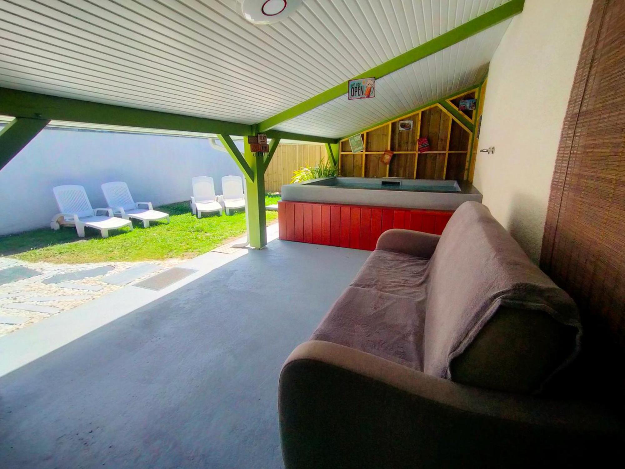 Gite Avec Piscine Et Espace Bien-Etre Partages Entre Bordeaux Et Lacanau Ocean (Adults Only) Brach Екстериор снимка